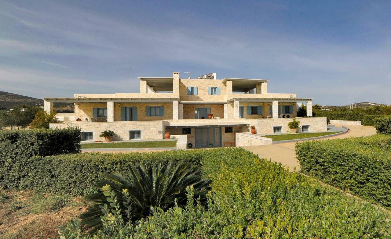 Villa Busho Nausa Exteriér fotografie