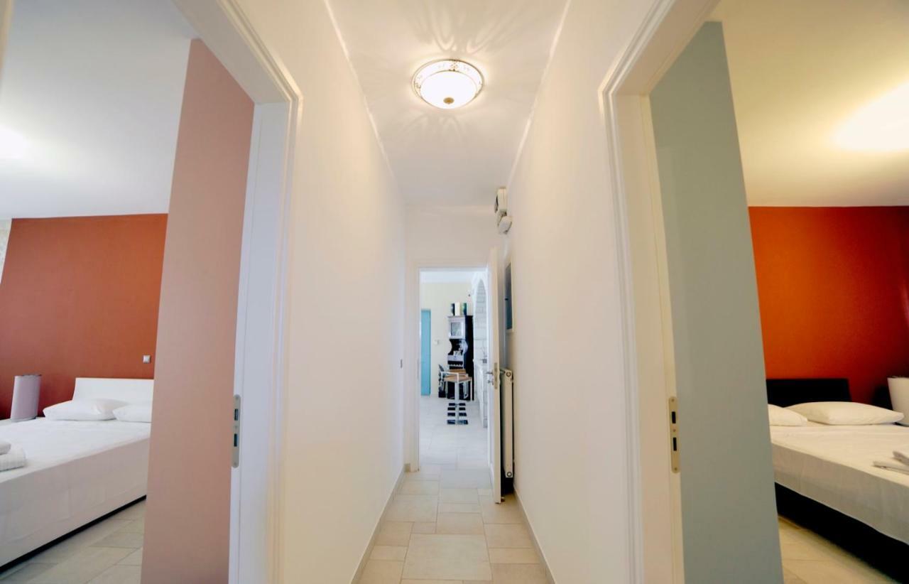 Villa Busho Nausa Exteriér fotografie